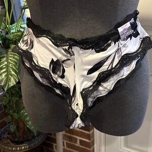 Cacique Black and White Floral Lace Panty